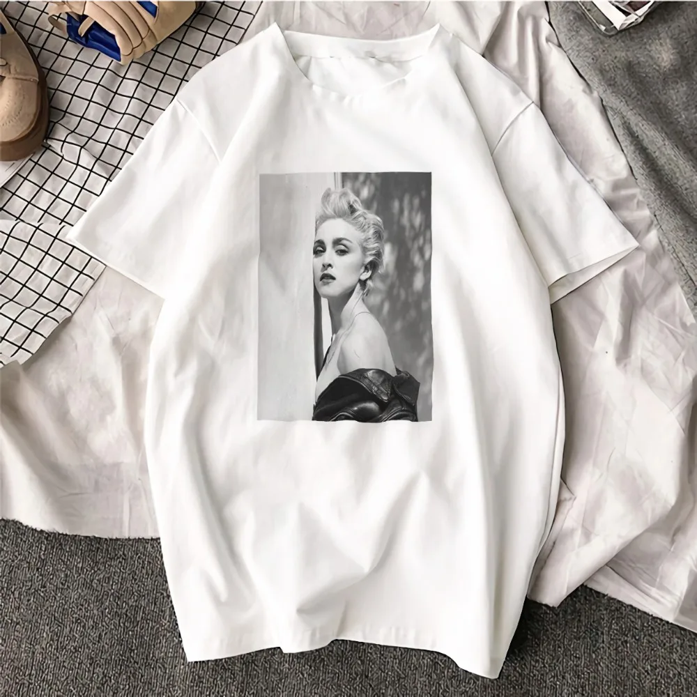 Женская футболка оверсайз с коротким рукавом и изображением Мадонны | одежда