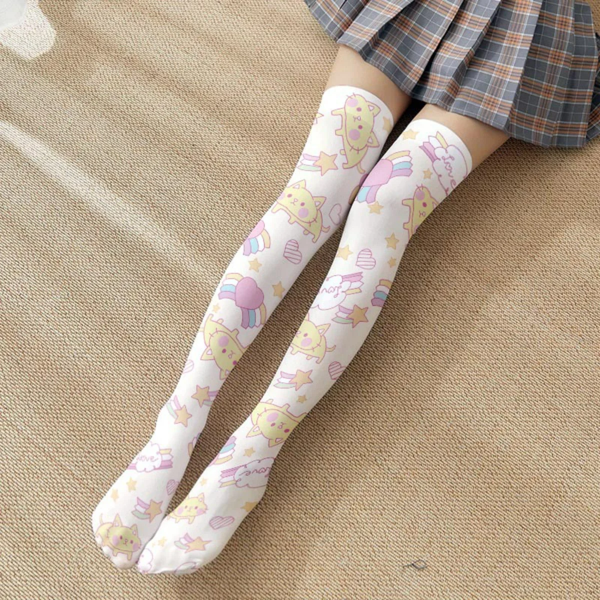

Printed Thin Spring and Autumn Department Lolita Fashion Cute Personality Anime Over-the-knee Long White Velvet Socks Female