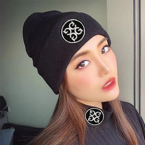2022 brand new golf cap embroidery logo outdoor shade golf hat men's women's universal golf Knitted hat Outdoor winter warm cap