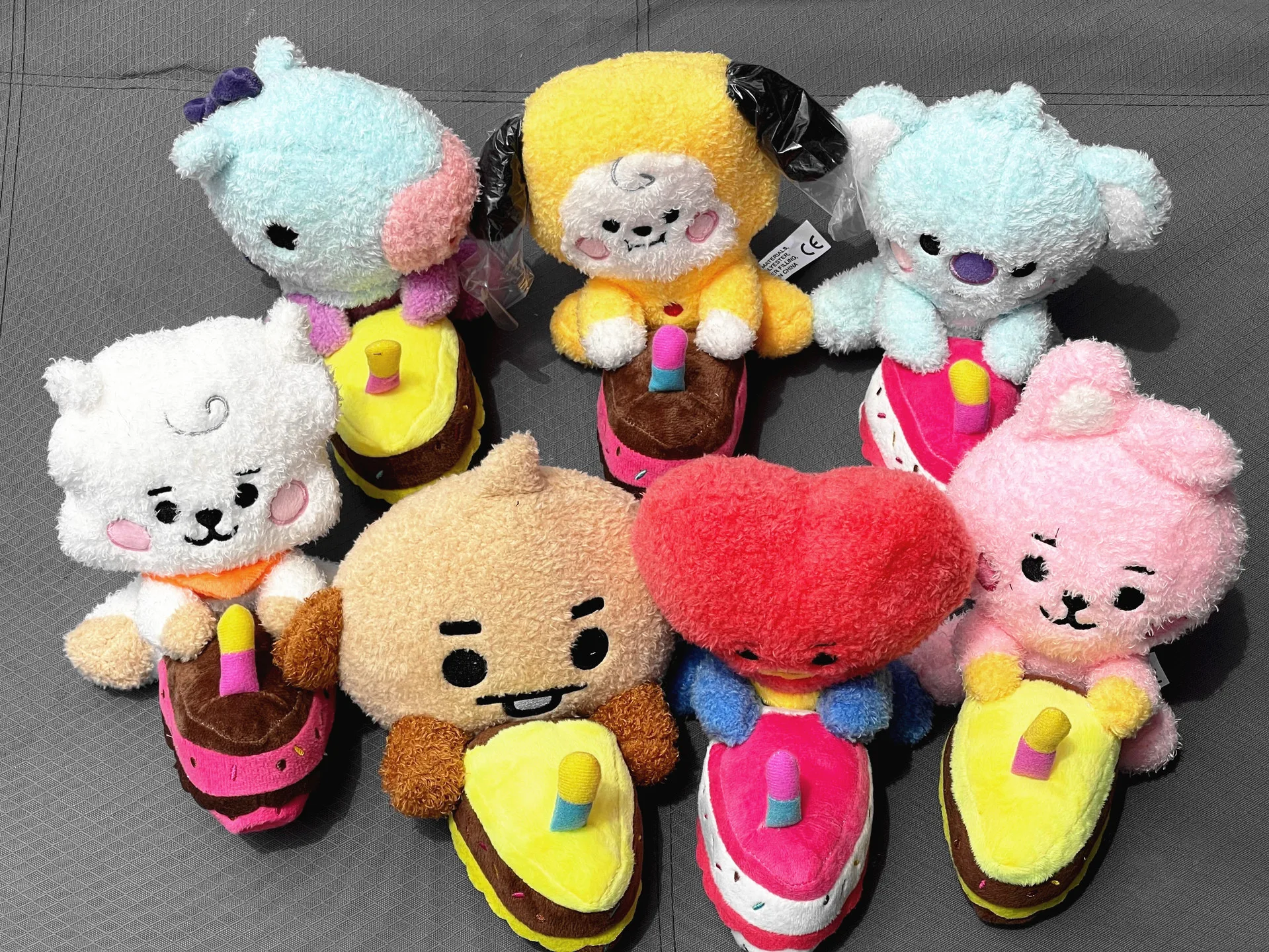 

Куклы серии Kpop торт Kawaii Koala Rj Мультяшные плюшевые игрушки милые животные собака кролик украшение Рождественский подарок девочка