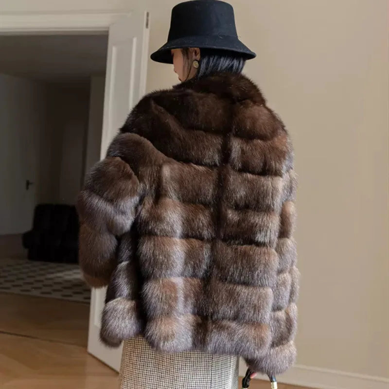 Рисунок 3 - Импортные русские меховые пальто