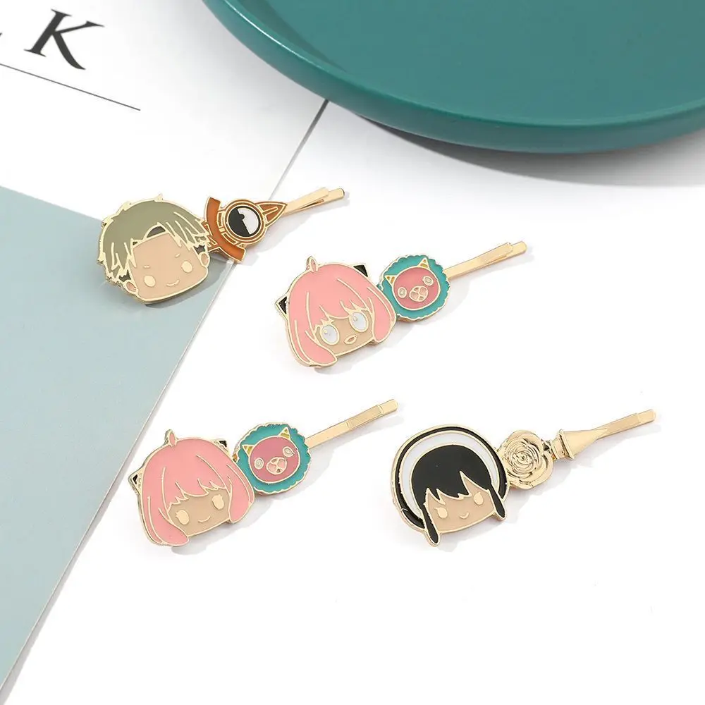 Купи Anime SPY×FAMILY Anya Forger Loid Forger Yor Forger Cosplay Headwear Hairpins Metal Hair Card Girl Headdress BP-Bobby Pin за 73 рублей в магазине AliExpress