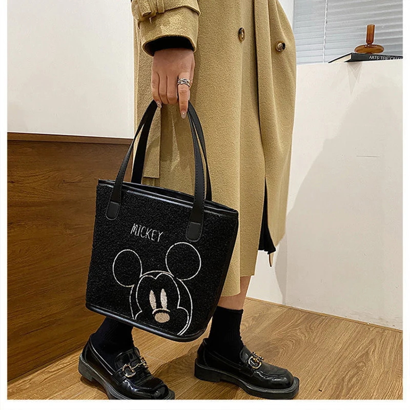 Disney Fashion High-quality Plush Bag Female New Cute Mickey Plush Hand Bag Large-capacity Lamb Wool Shoulder Bucket Bag