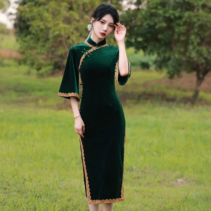 

Autumn Improved Modern Qipao Women Chinese Traditional Velvet Stand Collar Lace Trim Big Sleeves Evening Party Cheongsam Dress