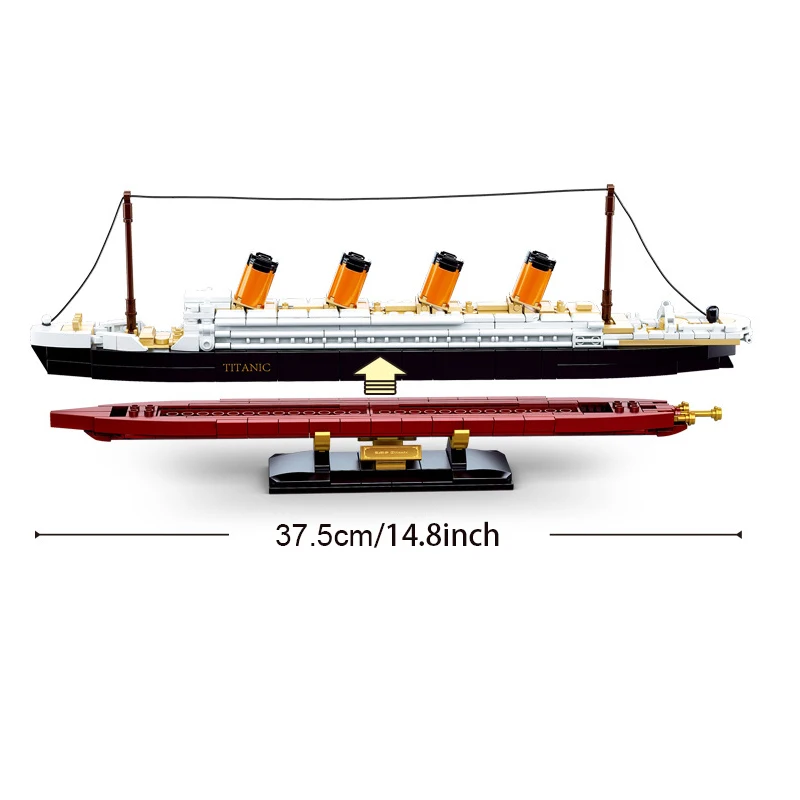 Детский конструктор в виде круизного лайнера