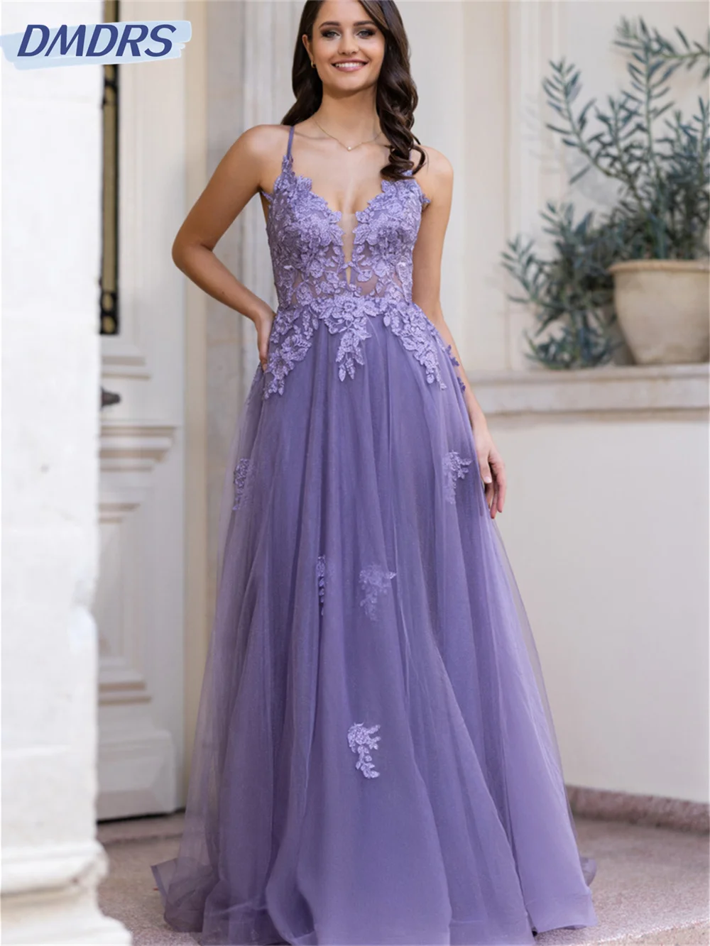 Женское блестящее вечернее платье It's yiiya