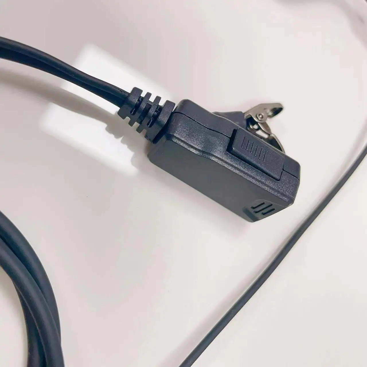 Фото Акустическая трубка Walkie Talkie Earpiece с микрофоном PTT 3,5 мм винтовая резьба гарнитура для Yaesu VX-6 VX-6R VX-7R FT-270 HX210 HX40 №4
