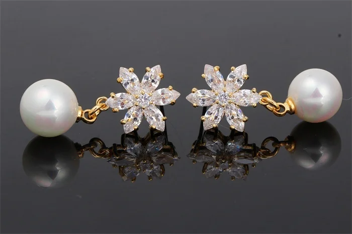 Желтое Золото Цвет полный проложили CZ снежинка цветок ссылка белый В виде