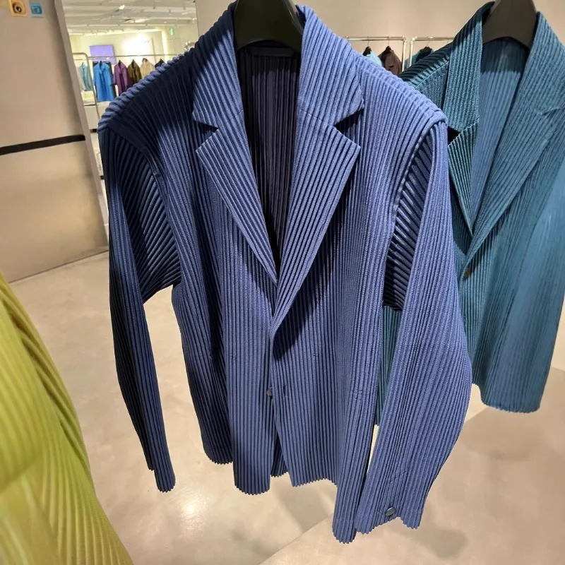 Фото Miyake плиссированный пиджак, мужская куртка с длинными рукавами, осень 2022, новый однотонный свободный повседневный костюм с лацканами для пожилых людей №3