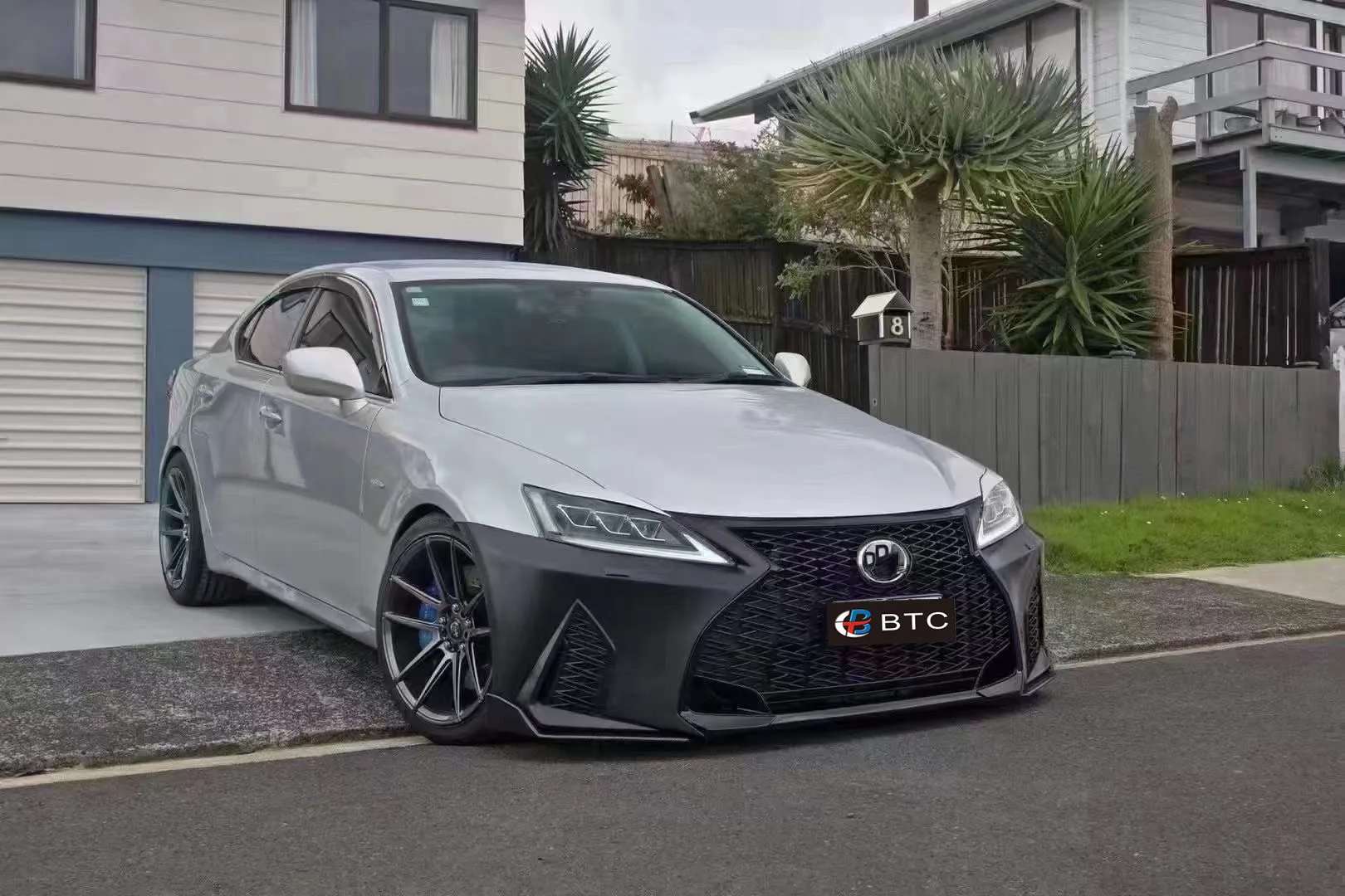 Отличная установка автомобильного бампера BTC для Lexus Is250 Is300 Is350 2006-2012 обновление
