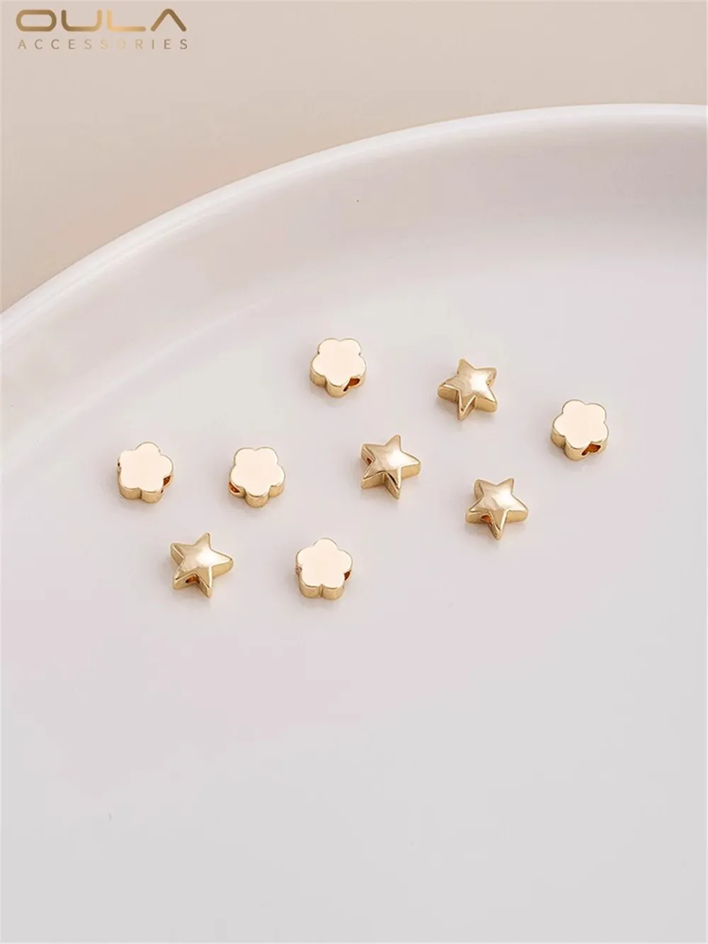 Позолоченный браслет с пятиугольной звездой из 14-каратного жемчуга и цветком