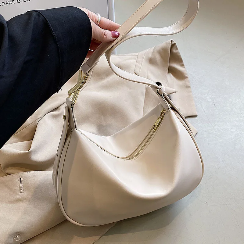 

High-quality Women's Shoulder Bag 2022 Fashion Women's Bag New Trendy Net Red All-match Texture Messenger Bag Small Square Bag