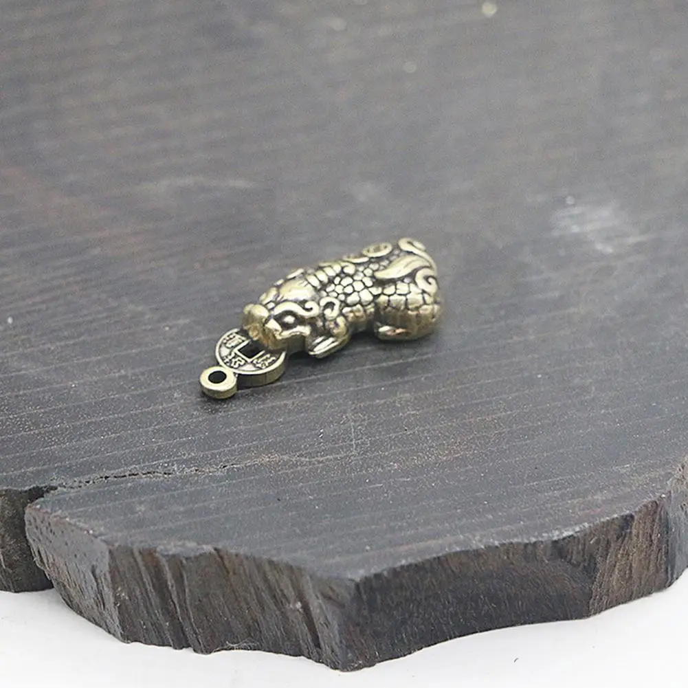 

Wide Application Lightweight Pixiu Lucky Beast Keychain Pendant for Men
