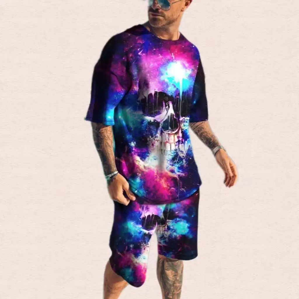 Индивидуальный эксклюзивный мужской комплект с футбольным джерси и шортами.