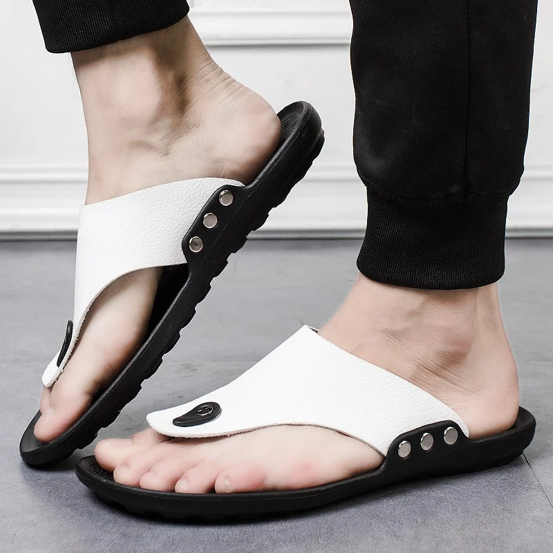 

Slippers Summer Flip-Flops for Men Beach Slippers Brown Sandals Comfortable Shoes Non-Slip Bathroom Shoes Flip Flops Men