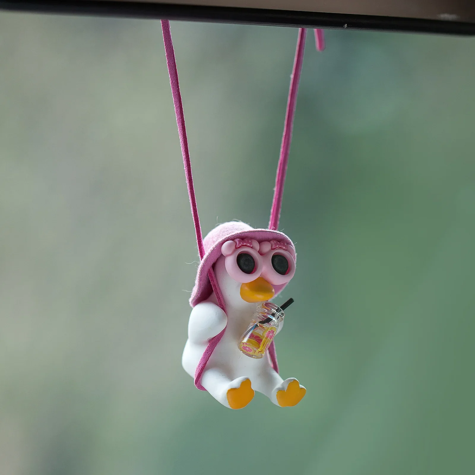 Аниме Розовая Утка Качели Автомобильное Украшение Симпатичное Зеркало Заднего