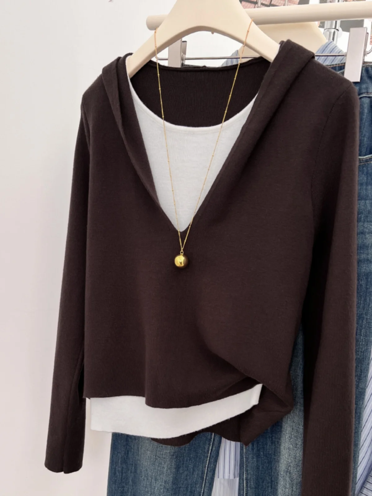 Guangzhou Thirteen Lines Korean Goods Hood Fake Two-Piece Pullover Knit Sweater Women Autumn and Winter Casual All-matching L...