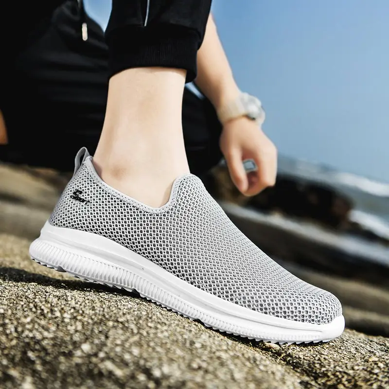 

Кроссовки спортивные белые мужские кроссовки для тенниса Роскошные Дизайнерские Брендовые мужские спортивные туфли 2022 брендовые кроссовк...