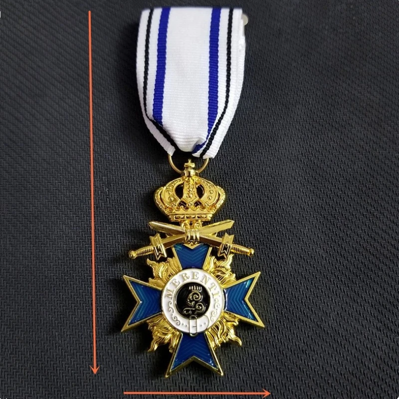 Металлический орден Мальтийского Креста леонид кнопов орден грамарий