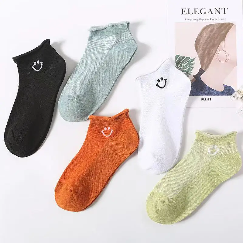 

Fashion Shallow Mouth Solid Black White Candy Femal Socks Cotton Short Smile Breathable Women Girls School Ankle Boat Sox