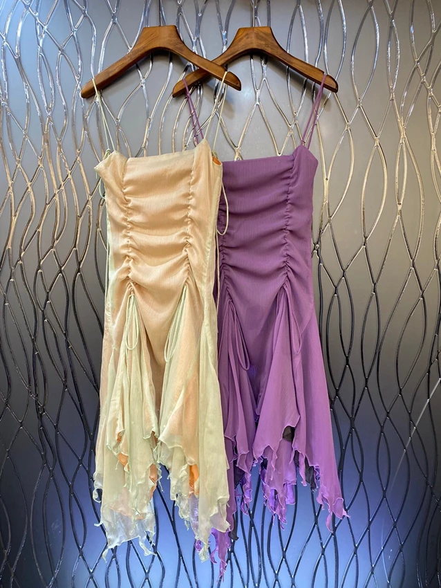

2023 new women fashion sleeveless tube top pleated drawstring lotus leaf hem suspender skirt feminine slim dress 0518