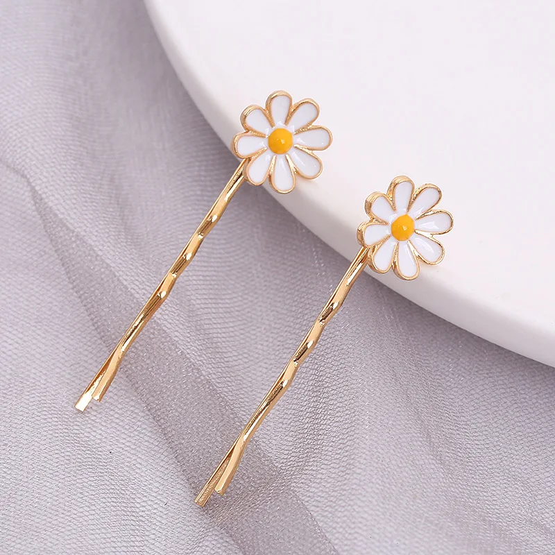 Wave Shape Hair Clips Girl Fringe Decorations Woman Hair Accessories