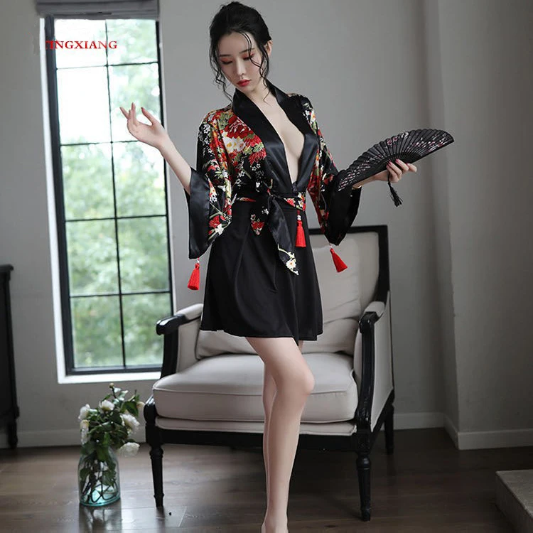 

Женская пижама Komino, в японском стиле, с V-образным вырезом, с цветочным принтом, для сна, 2022