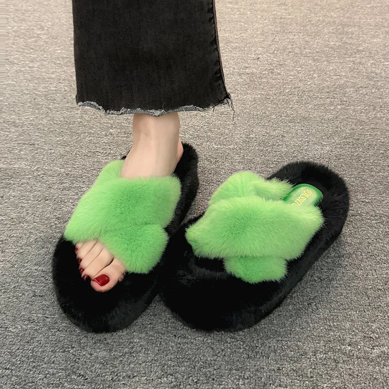 Женская обувь 2024 плюшевые тапочки для взрослых роскошные шлепанцы на платформе с