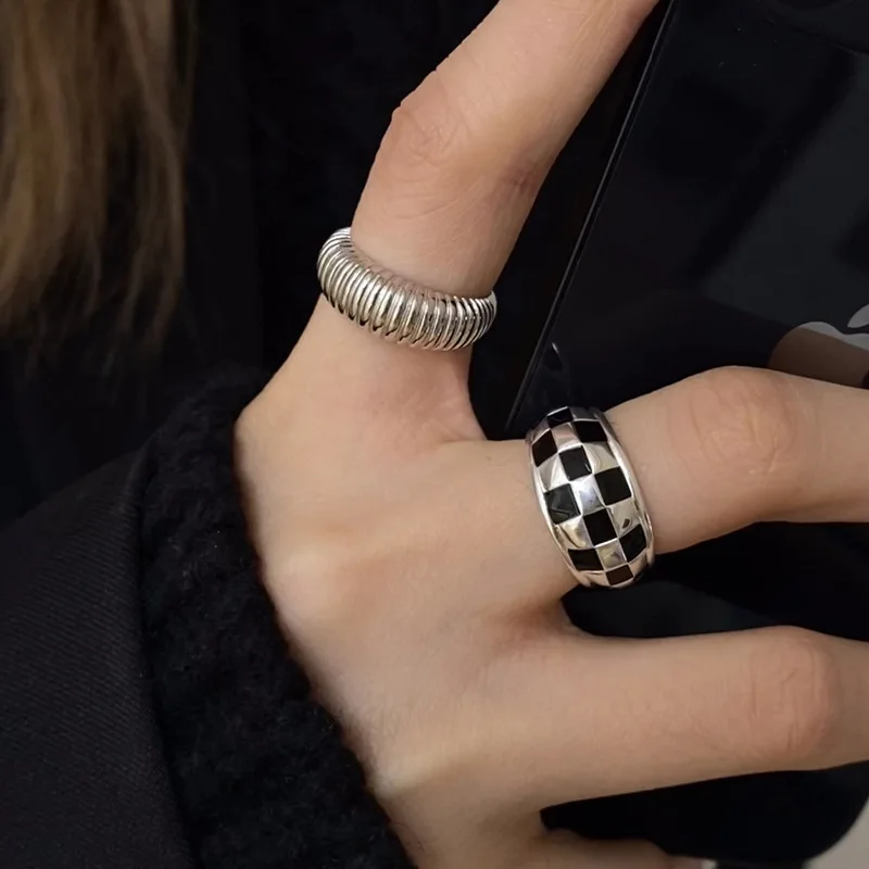 

High Quality Fashion Checkerboard Design Thai Silver Female Party Ring Wholesale Jewelry For Women Christmas Gifts No Fade