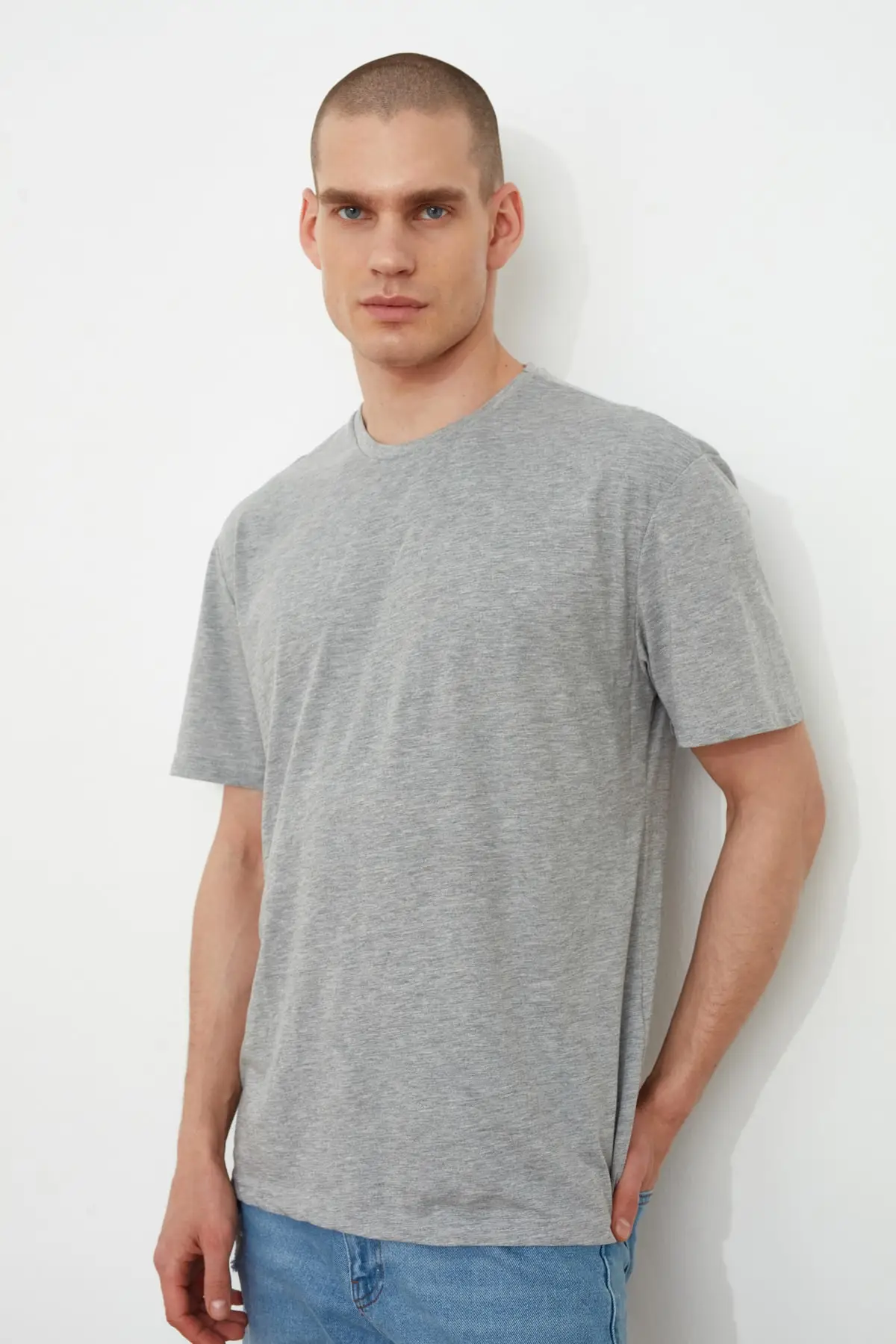 

Trendyol Male Backpack Printed T-Shirt TMNSS20TS0659