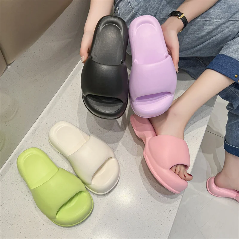 Women's Summer Slippers High-heeled Home Non Slip Sandals  Breathable Basic Bathroom Soft Indoor Beach Casual Flip Flops