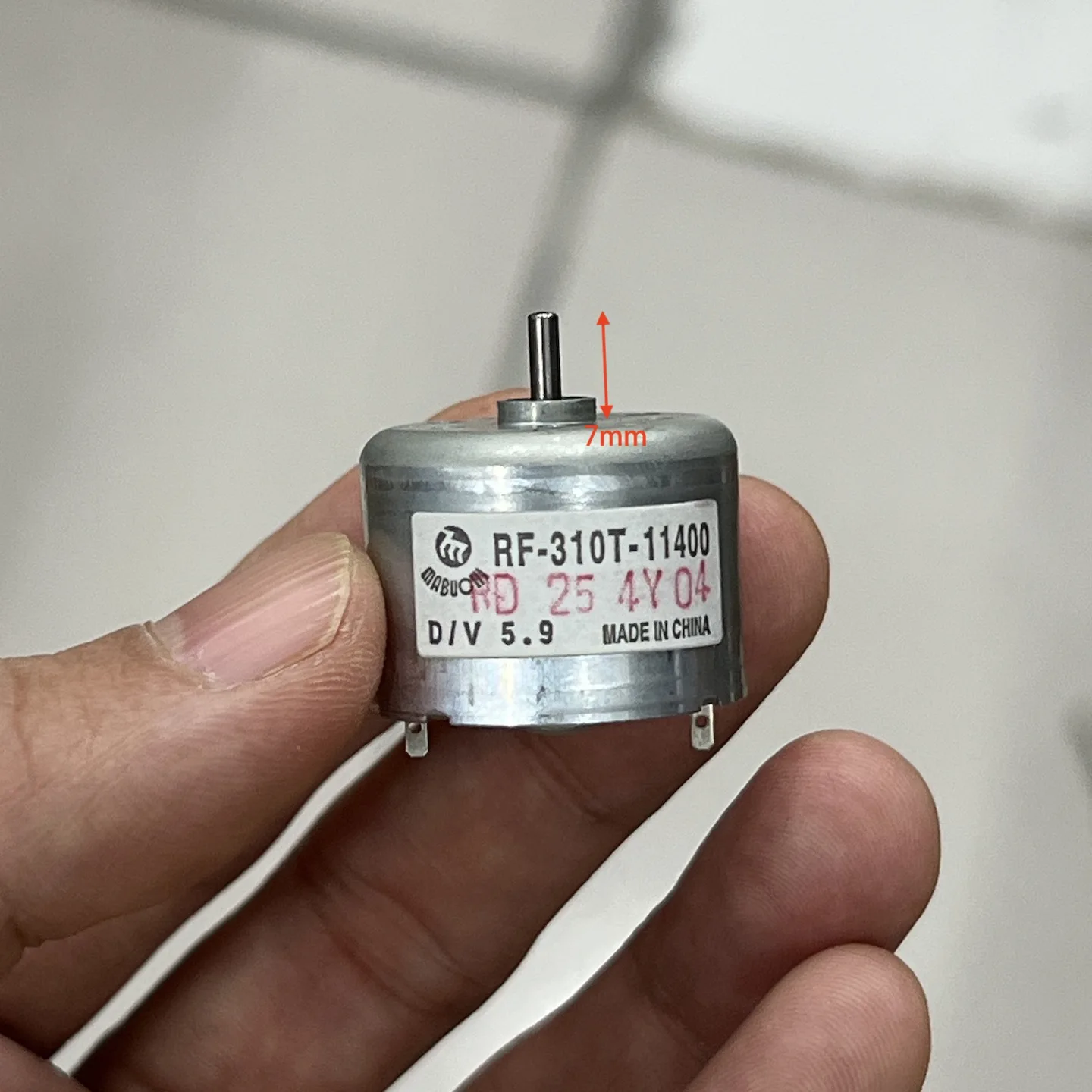 Фото Мотор MABUCHI RF-310T-11400 D/V5.9, DC 3V-6V, 5V, мини, 24 мм, круглый, 310, с шкивом и шестерней для шпинделя CD/DVD-плеера №5