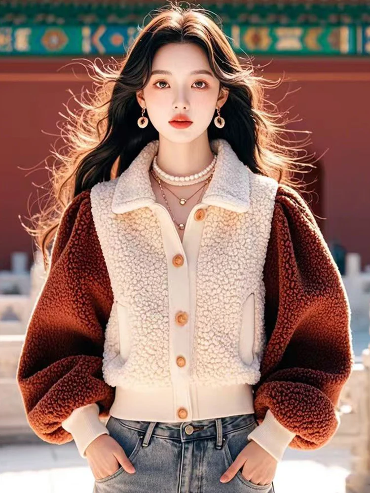 Изящная верхняя одежда из овечьей шерсти в стиле пэчворк контрастного цвета для