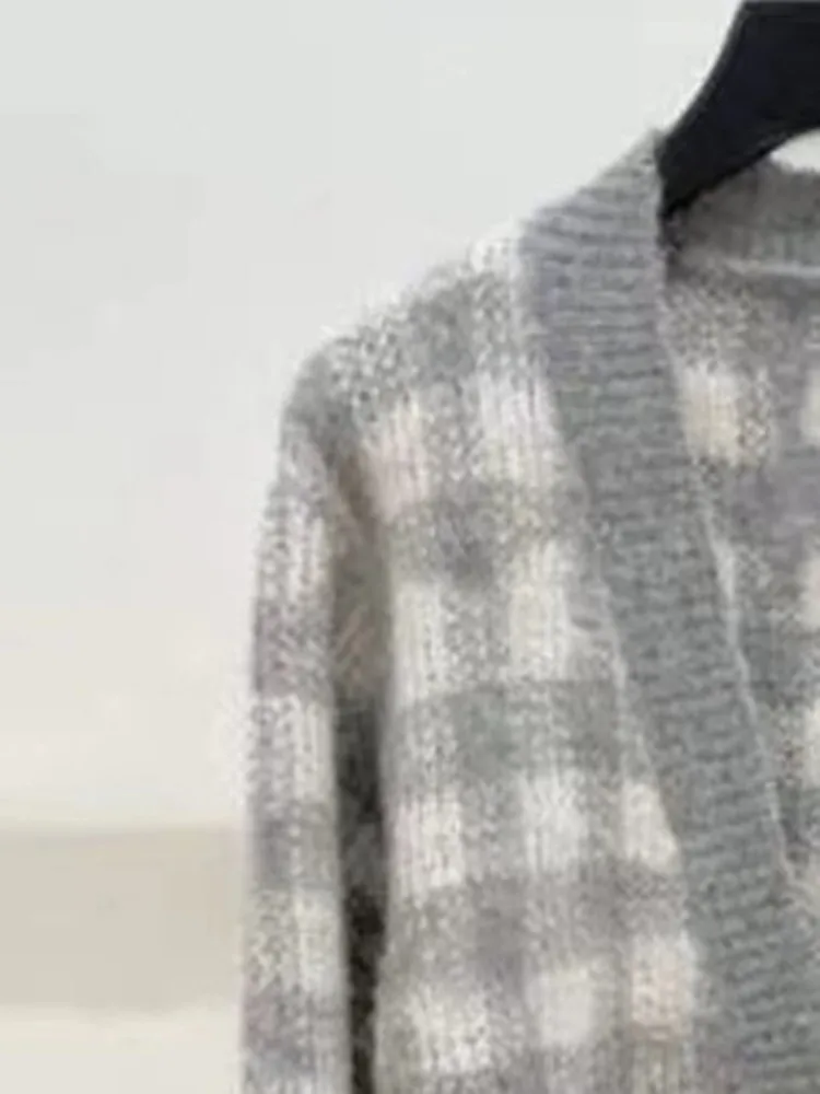 Women Rhinestone Single Breasted Sweater Coat Loose V-Neck Preppy Style Female Gray Plaid Knit Cardigan