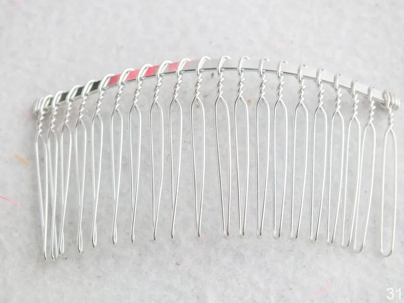 Промоакция за 3 дня! Металлические гребни для волос 70 х37 мм 100 шт. |