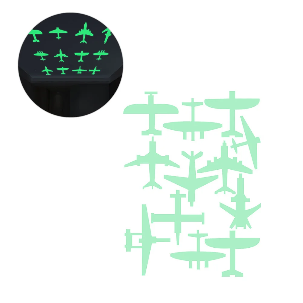 

Stickers Glow Dark The Room Plane Wall Sticker Carving Baby Ceiling Fluorescent Nursery Vinyl Decals Window Decal Cute