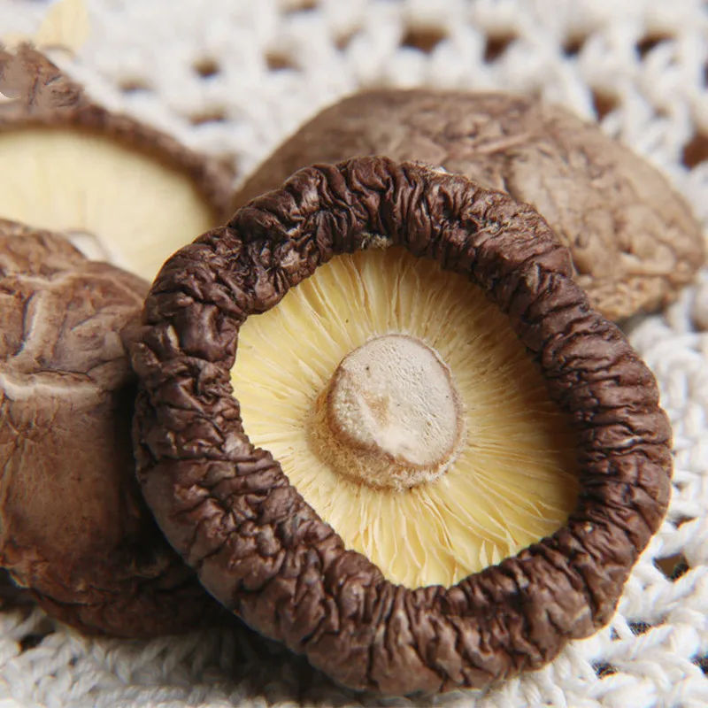 

Dried Shitake Mushrooms,Organic Shiitake Mushrooms, Pure Wild Dried Shiitake Mushrooms, Xiang Gu