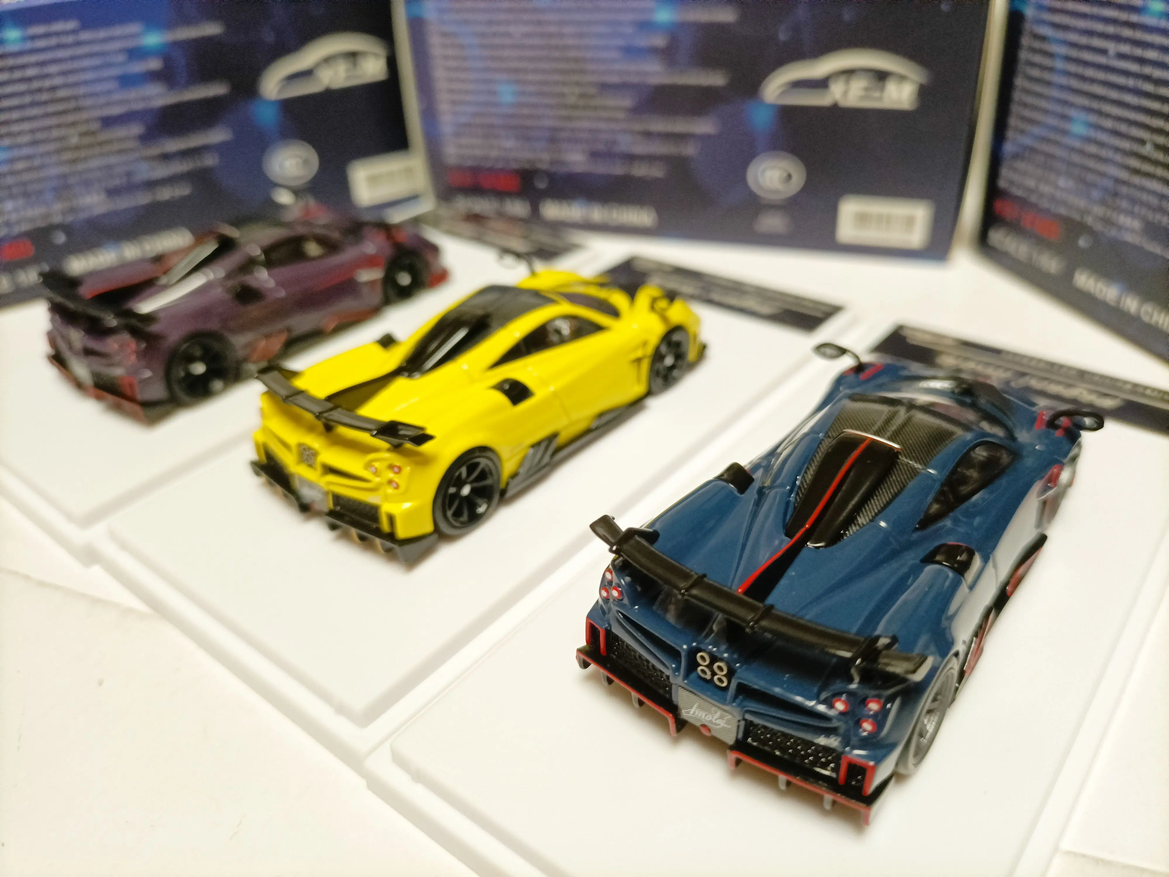 Фото Модель суперкара из сплава Pagani Imola XF 1 64 Pagani Imola, трехцветный верх из углеродного волокна №1