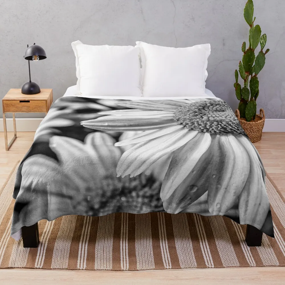 

Daisy Throw Blanket Knitted Fleece Bkanket Double Summer Blanket