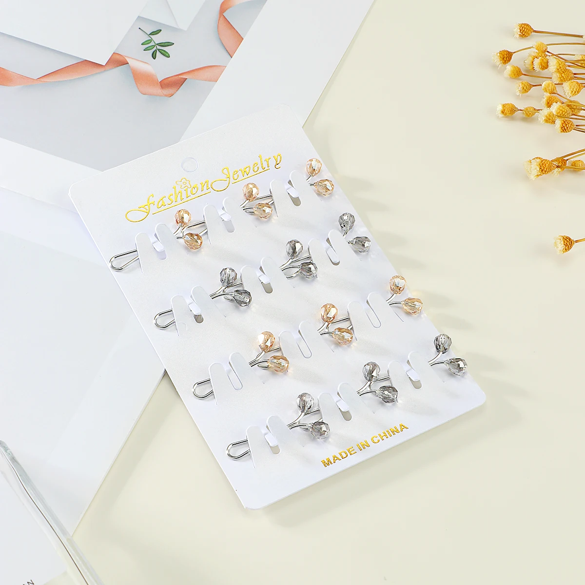 

12PCS Multicolor Headscarf Safety Pins Clips Glitter Pins Up Hijab Scarf Muslim Arab Shawl Islamic Accessories Women Jewelry