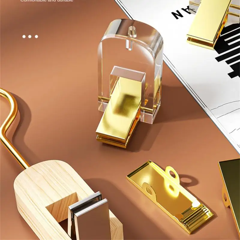 

Metal Wood Clip Rotate 360 Degrees Multifunctional Coat Clip Not Easy To Rust Solid Wood Display Clip Home Storage 20×5.5cm