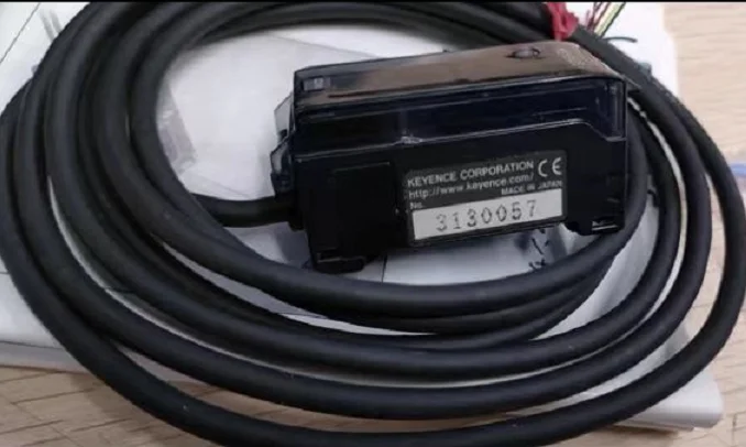 CZ-V1 Оригинальный и оригинальный стандартный усилитель цвета датчик полные