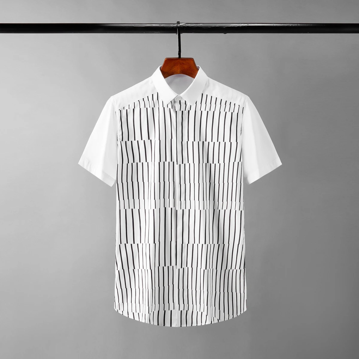 

2022 Cotton Male Shirts Luxury Short Sleeve Vertical Stripe Printed Casual Mens Dress Shirts Fashion Slim Party Man Shirt 4XL