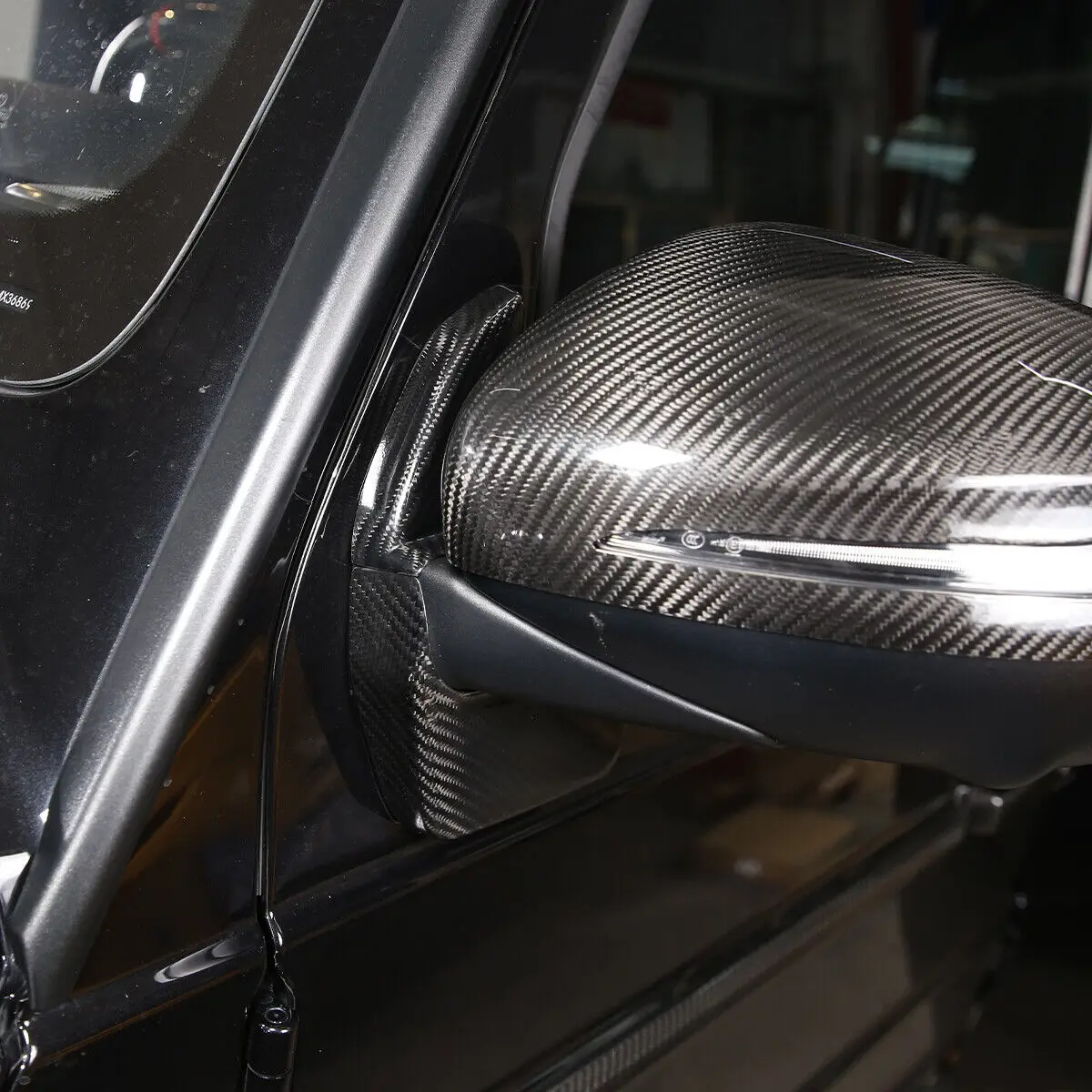 Накладки на базовую крышку зеркала заднего вида из углеродного волокна подходят