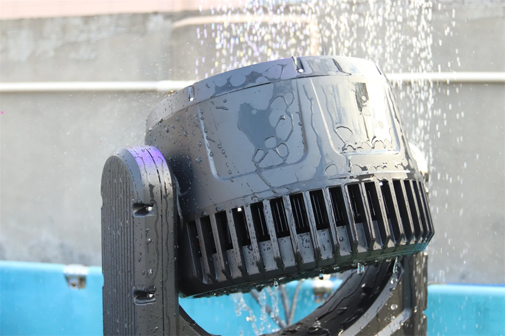 Светодиодный прожектор Bee Eye LED Moving Head Wash Zoom 19x40W для сценических мероприятий, дискотек, концертов, театральных инсталляций, с эффектом «большие круглые глаза» (art.: 3920d95b621cf) - 3920d95b621cf
