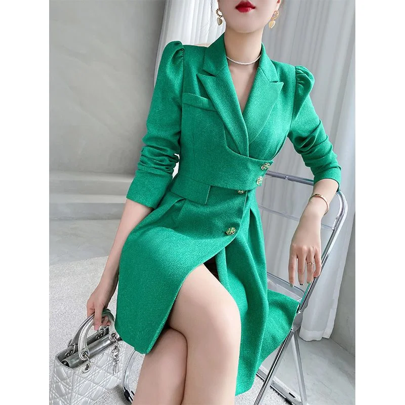 

Autumn small fragrant dress high-end sense temperament goddess style commuting tea break dress design niche winter dress female