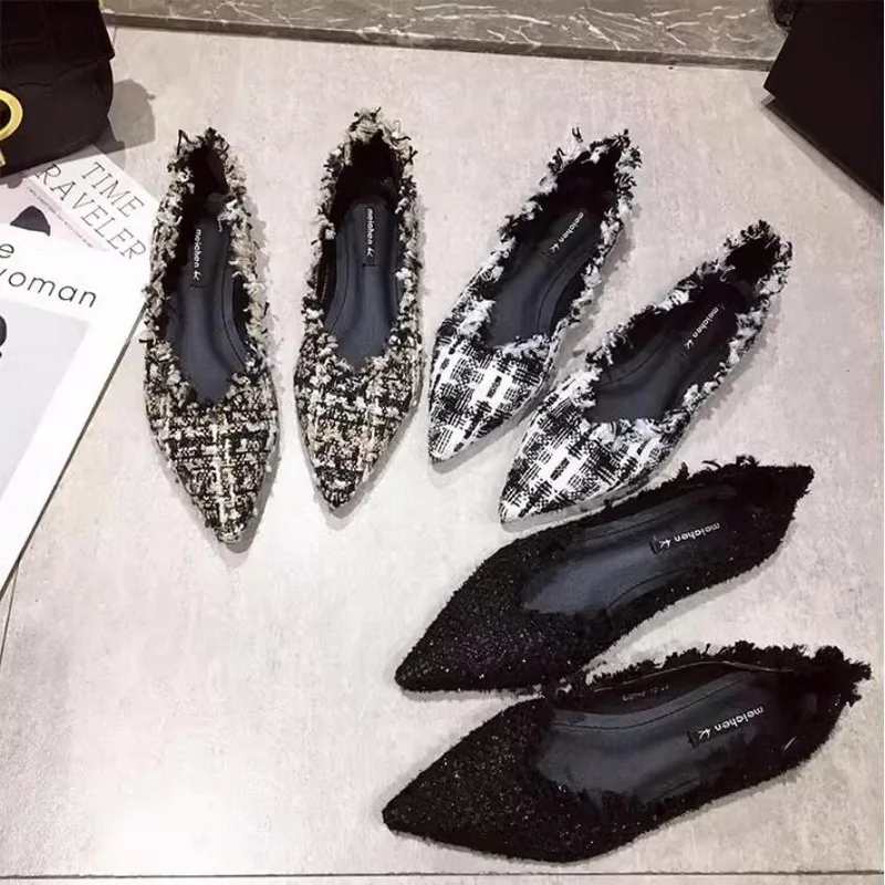 Туфли женские с острым носком балетки без застежки лоферы плоская подошва стиль