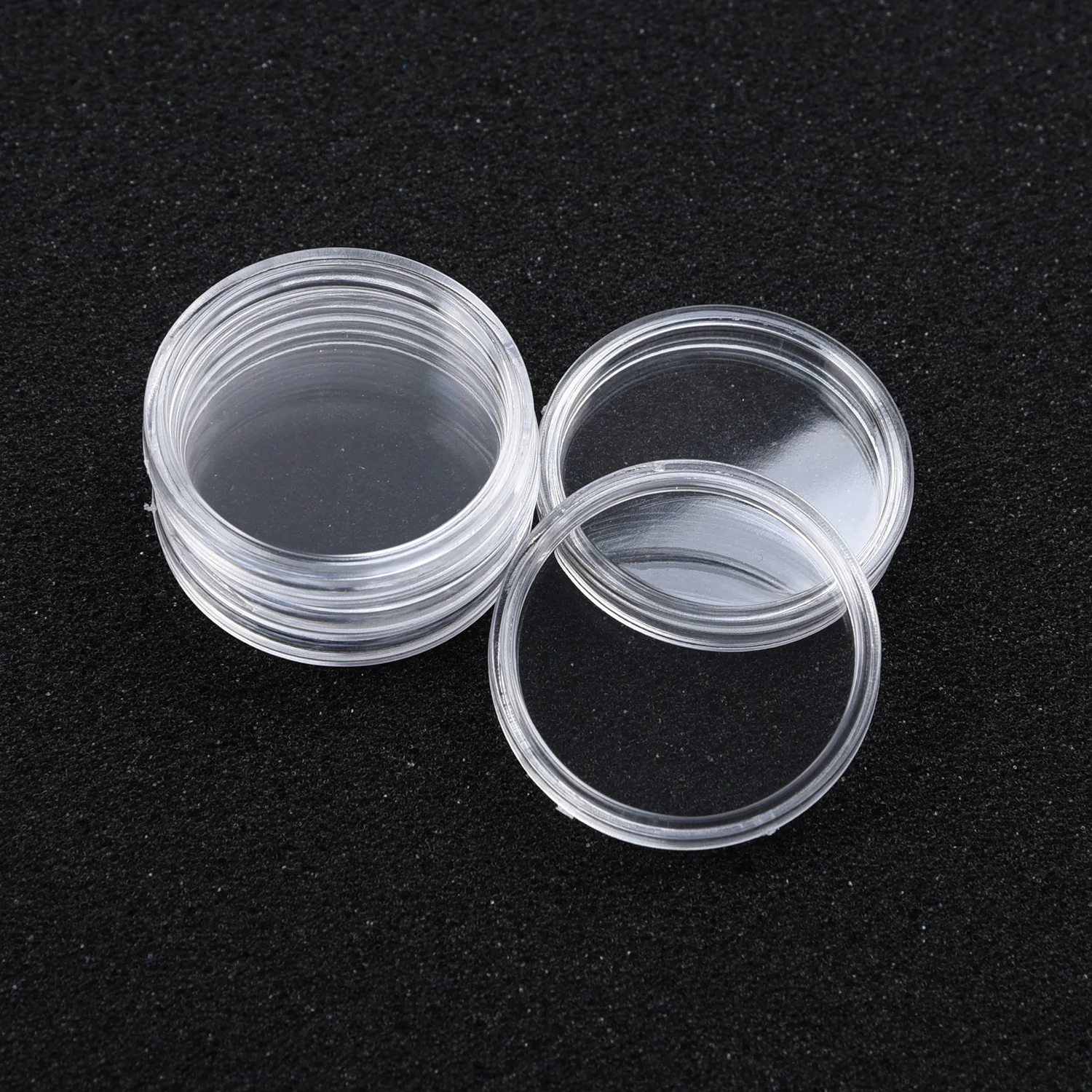 Пластиковый футляр для хранения монет