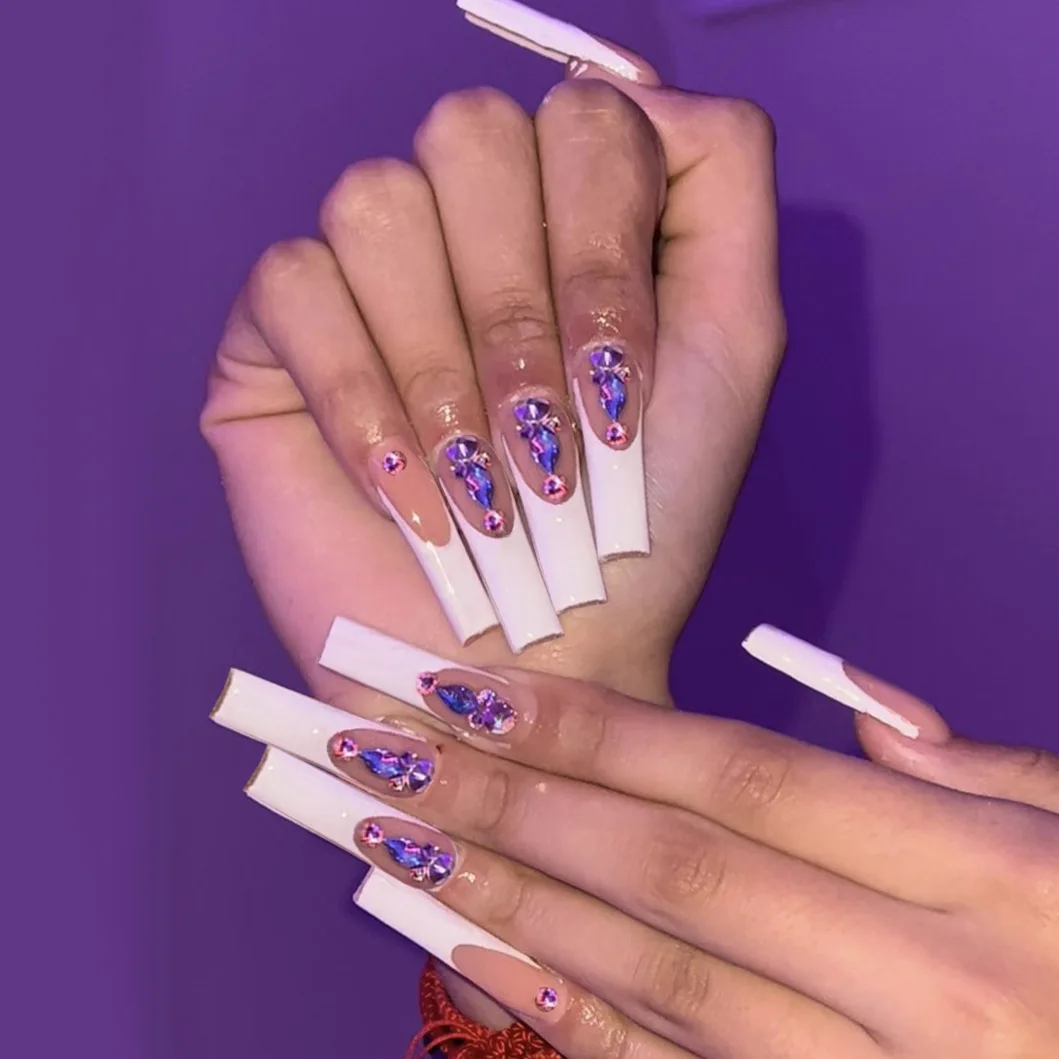 

24Pcs French Long Coffin Square False Nails Ballet Fake Nails Glitter Purple Rhinestone Design Press on Nails Wearable Nail Tips