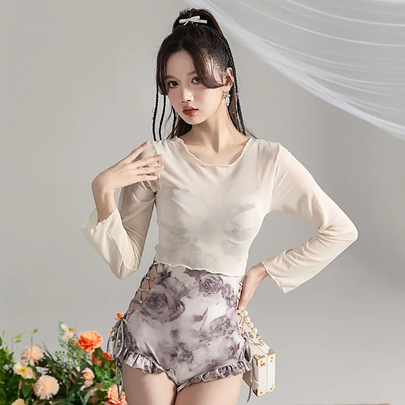 

Женский слитный купальный костюм с чашками пуш-ап и цветочным принтом